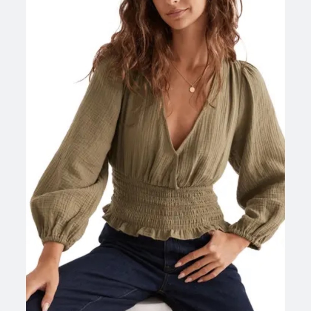 SALE! ⭐️ 2 for $20 ! Madewell smocked top❗️ HAS FLAW❌New with tags